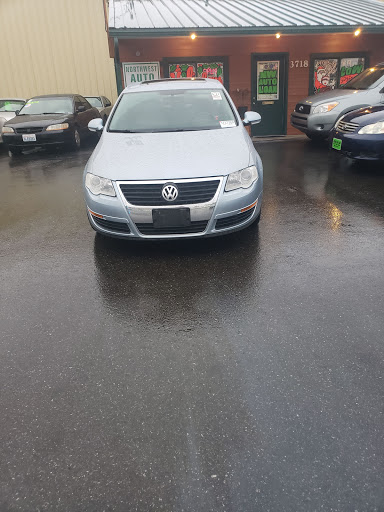 Super Tunnel Car Wash en Tacoma