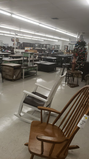 Furniture Store «Unclaimed Freight Co & Liquidation Sales Inc», reviews and photos, 1841 W Division St, Arlington, TX 76012, USA