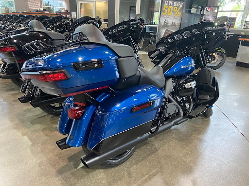 Motorcycle Dealer «Six Bends Harley-Davidson», reviews and photos, 9501 Thunder Rd, Fort Myers, FL 33913, USA