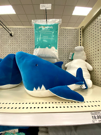 Department Store «Target», reviews and photos, 3885 E Main St, St Charles, IL 60174, USA