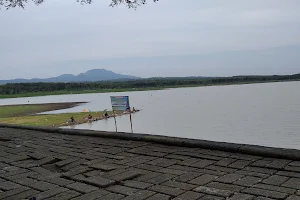 Waduk Notopuro image