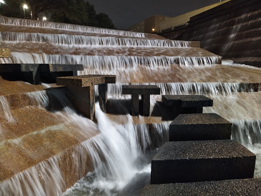 Park «Fort Worth Water Gardens», reviews and photos, 1502 Commerce St, Fort Worth, TX 76102, USA