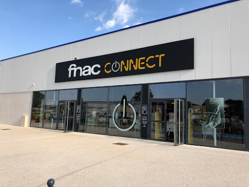 Grand magasin FNAC Connect Brignoles Brignoles