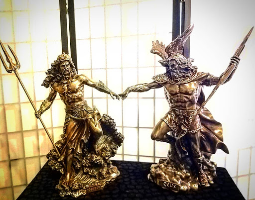 Gift Shop «Crescent Moon Gifts», reviews and photos, 2502 6th Ave, Tacoma, WA 98406, USA