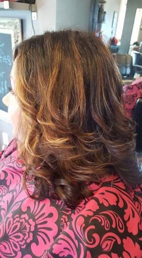 Beauty Salon «Serendipity beauty salon», reviews and photos, 553 NW U.S. 101, Lincoln City, OR 97367, USA