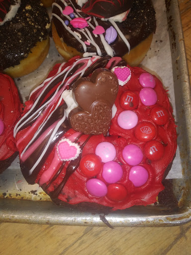 Coffee Shop «Donut King», reviews and photos, 151 Copeland St, Quincy, MA 02169, USA