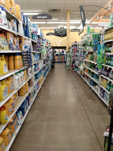 Grocery Store «Kroger», reviews and photos, 120 S Memorial Dr, New Castle, IN 47362, USA