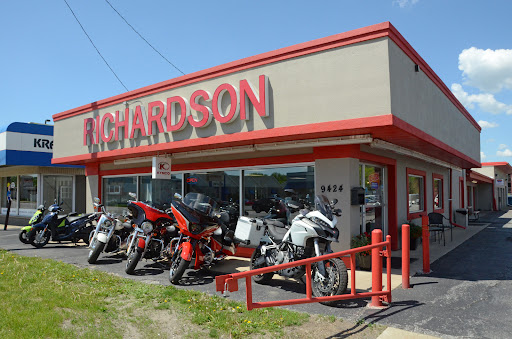 Car Dealer «Richardson Sales Service and Powersports», reviews and photos, 9110 Indianapolis Blvd, Highland, IN 46322, USA
