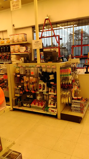 Hardware Store «Harbor Freight Tools», reviews and photos, 1335 N Mason St, Portland, OR 97217, USA