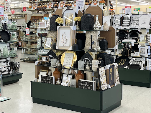 Craft Store «Hobby Lobby», reviews and photos, 750 E Lewis and Clark Pkwy, Clarksville, IN 47129, USA