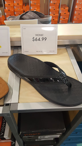 Shoe Store «DSW Designer Shoe Warehouse», reviews and photos, 801 W 15th St, Plano, TX 75075, USA