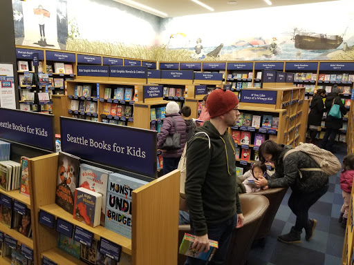 Book Store «Amazon Books», reviews and photos, 4601 26th Ave NE, Seattle, WA 98105, USA
