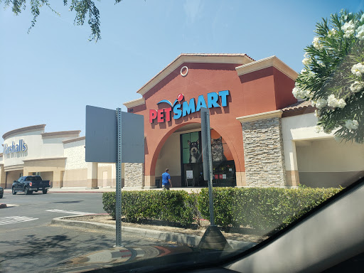 PetSmart, 288 12th Ave, Hanford, CA 93230, USA, 