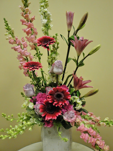 Florist «Dandelions Flowers», reviews and photos, 120 S Walnut St, Muncie, IN 47305, USA