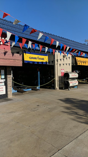Car Repair and Maintenance «Pep Boys Auto Service & Tire», reviews and photos, 1950 Newport Blvd, Costa Mesa, CA 92627, USA