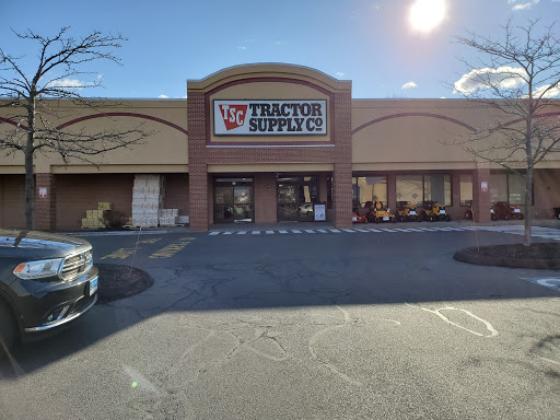 Home Improvement Store «Tractor Supply Co.», reviews and photos, 67 Palomba Dr, Enfield, CT 06082, USA