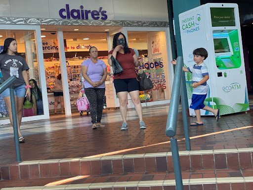 Shopping Mall «Eastfield Mall», reviews and photos, 1655 Boston Rd, Springfield, MA 01129, USA