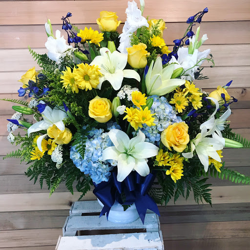 Florist «Flowers by Zsuzsana», reviews and photos, 21300 NW Cornell Rd #1201, Hillsboro, OR 97124, USA