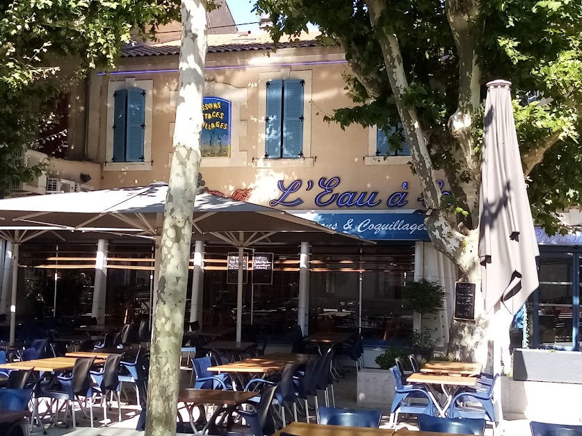 L'Eau à la Bouche .Poissonnerie du marché et restaurant à Salon-de-Provence