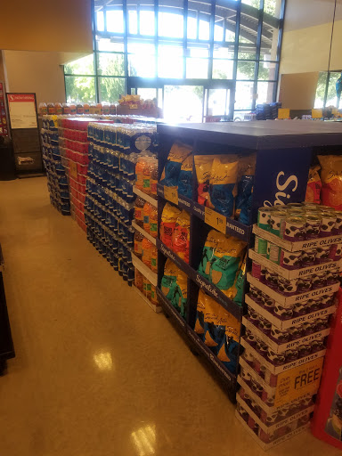 Grocery Store «Safeway», reviews and photos, 1265 Center St NE, Salem, OR 97301, USA