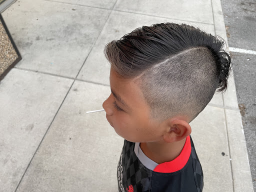 Hair Salon «Great Clips», reviews and photos, 9708 Business Pkwy #106, Helotes, TX 78023, USA