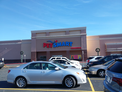 Pet Supply Store «PetSmart», reviews and photos, 3211 Peoples St, Johnson City, TN 37604, USA
