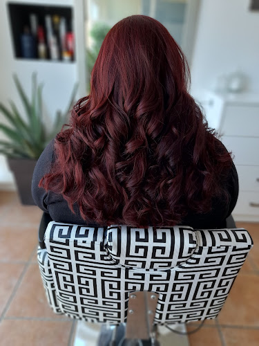 Opinii despre The Beauty Hair Room by Ioanna Anesti în Χαλκίδα - Κουρείο