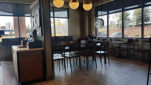 Coffee Shop «Starbucks», reviews and photos, 30808 Lyon Center Dr, New Hudson, MI 48165, USA