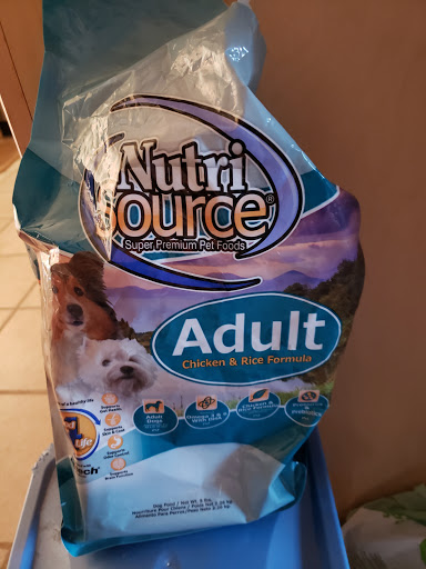 Pet Supply Store «Pet Supplies Plus», reviews and photos, 1407 Lincoln Hwy, Levittown, PA 19056, USA