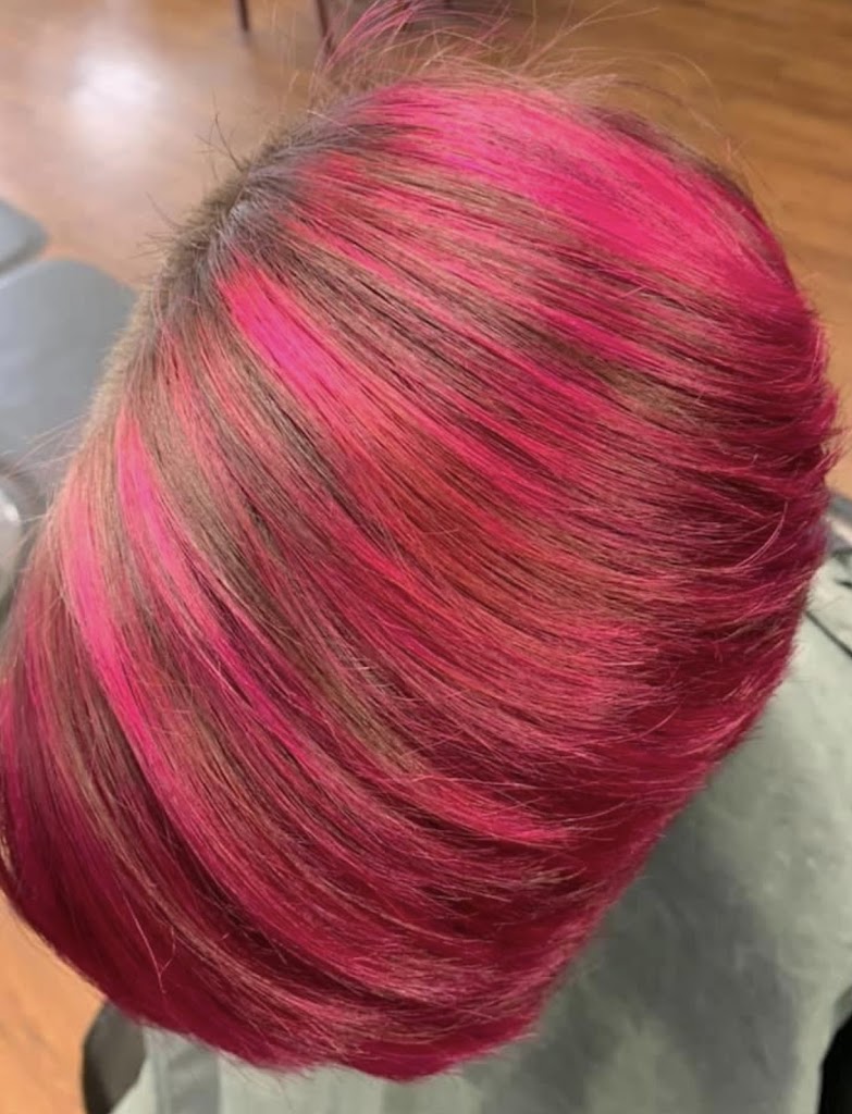 The Twisted Scissor Hair Lounge Cushing, OK 74023 Services and Reviews