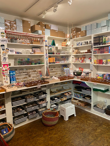 Gift Shop «Tokenz», reviews and photos, 524 Main St, Half Moon Bay, CA 94019, USA