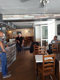 Photo n°13 de Le Petit Chinon à Quincy-Voisins ()