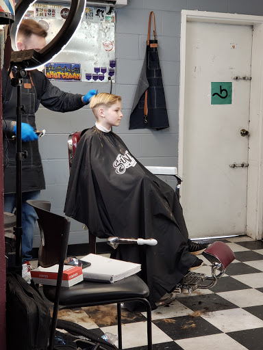 Barber Shop «Family First Barbers», reviews and photos, 3035 Grass Valley Hwy, Auburn, CA 95602, USA