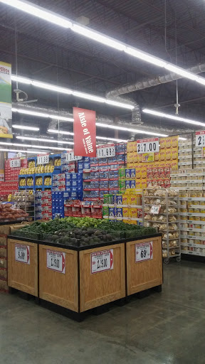 Grocery Store «Superior Grocery Store», reviews and photos, 16055 E Foothill Blvd, Fontana, CA 92335, USA