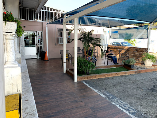 Car Wash «Great American Car Wash», reviews and photos, 16919 Roscoe Blvd, Northridge, CA 91343, USA