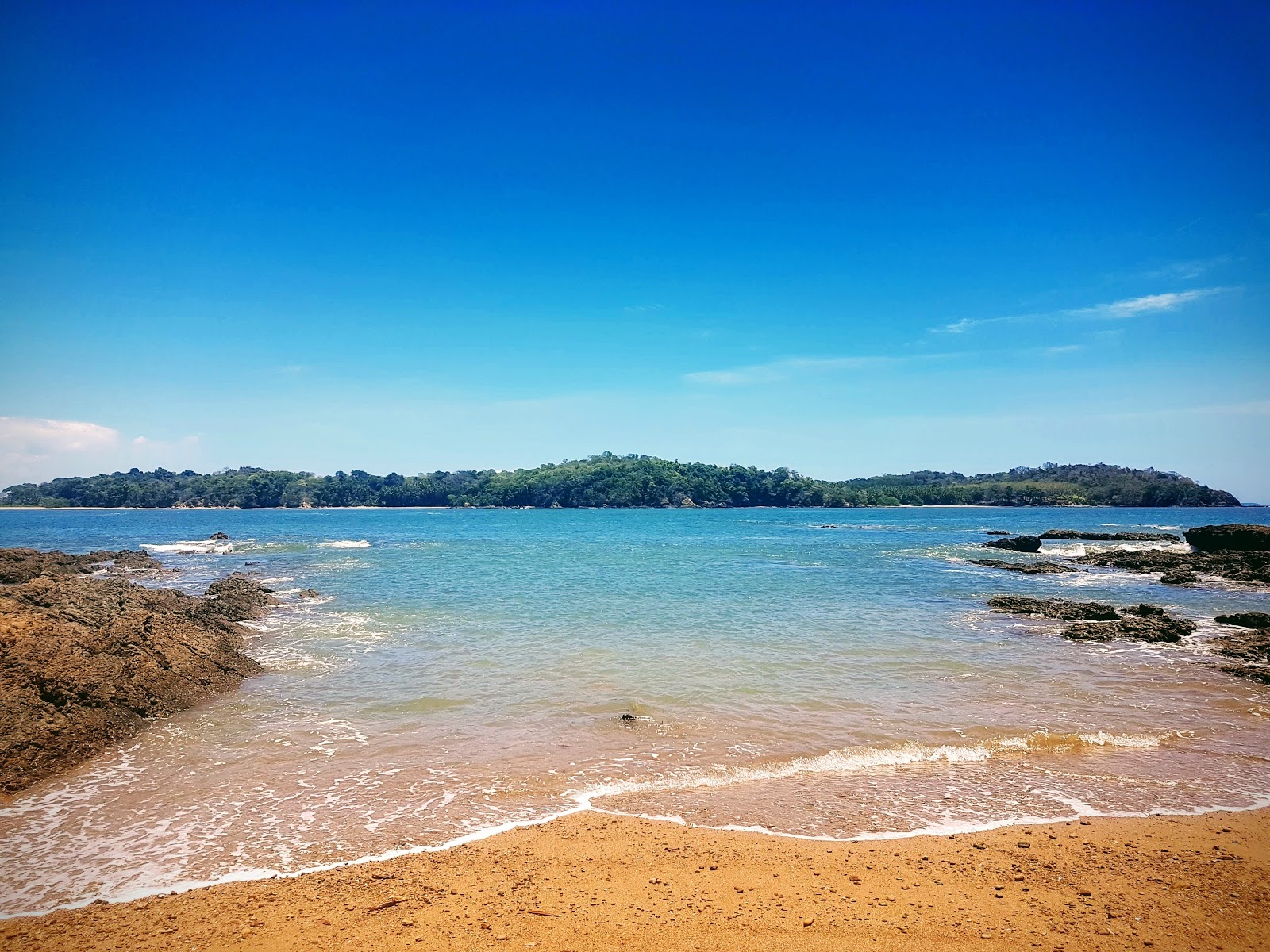Foto von Playa Punta Bejuco mit beiger sand Oberfläche