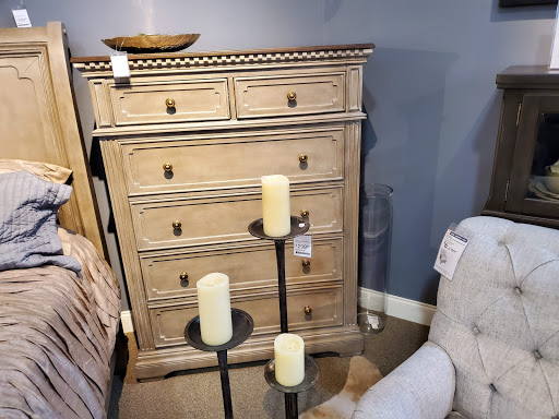 Furniture Store «Ashley HomeStore», reviews and photos, 880 FL-436, Altamonte Springs, FL 32714, USA