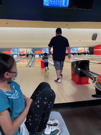 Bowling Alley «AMF Land Park Lanes», reviews and photos, 5850 Freeport Blvd, Sacramento, CA 95822, USA