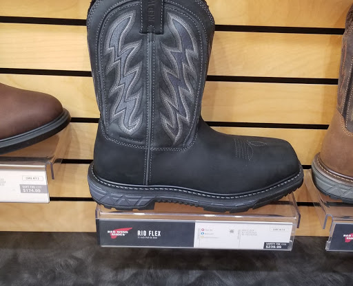 Shoe Store «Red Wing», reviews and photos, 15465 Cedar Ave S #120, Apple Valley, MN 55124, USA
