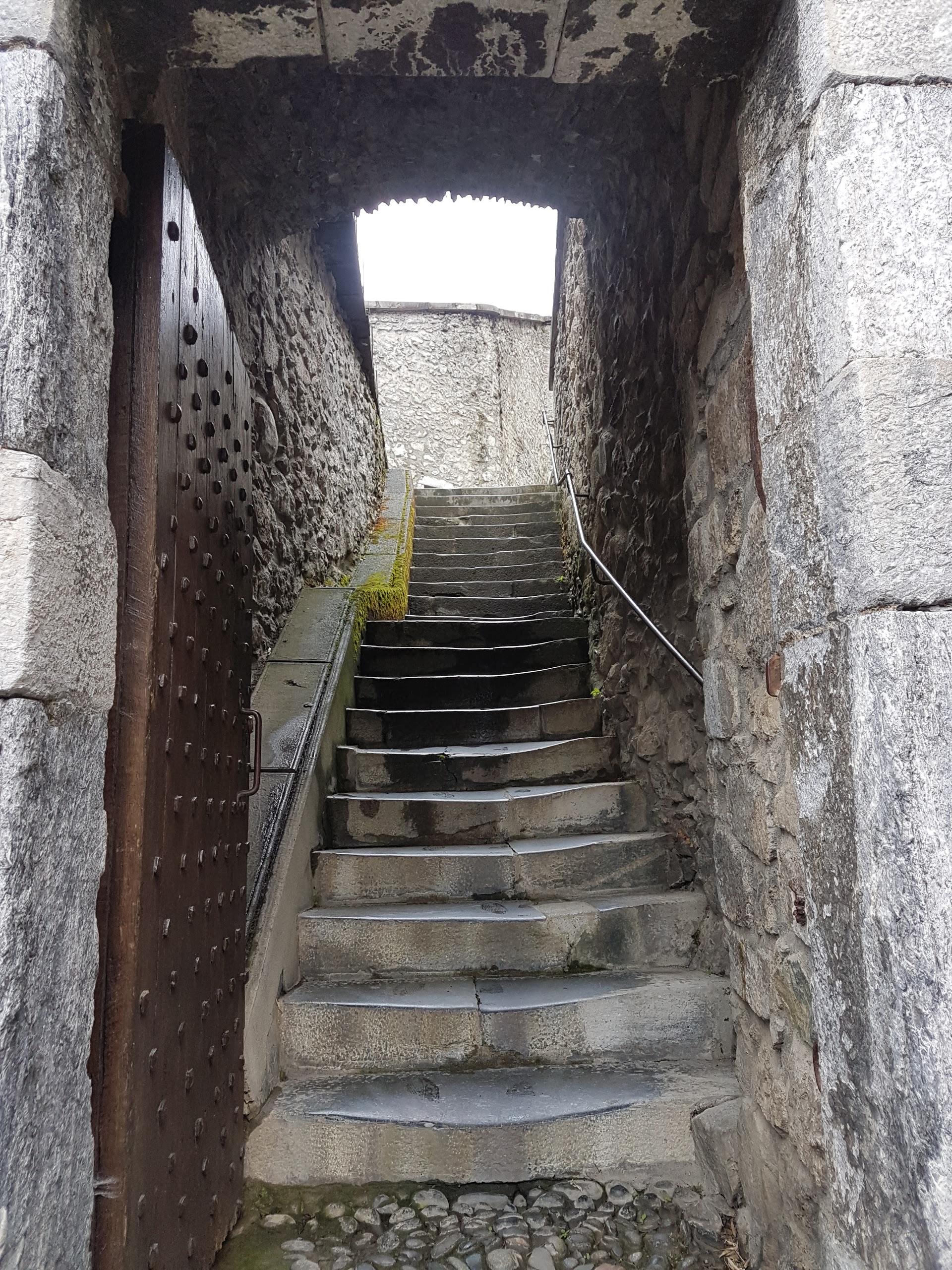 Photo n° 1 de l'avis de Jhay. fait le 18/09/2017 à 08:04