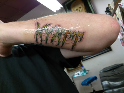Tattoo Shop «Artistic Encounter», reviews and photos, 3920 Rosemeade Pkwy #170, Dallas, TX 75287, USA