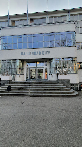 Hallenbad City