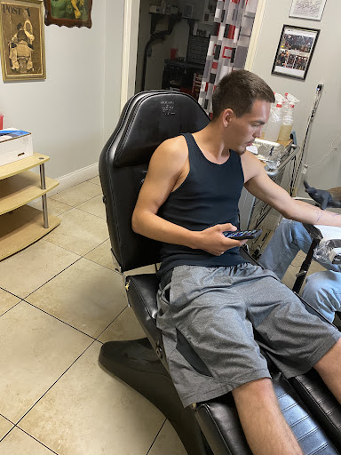 Tattoo Shop «Lucky Devil Tattoo Parlor», reviews and photos, 931 S Ridgewood Ave, Edgewater, FL 32132, USA