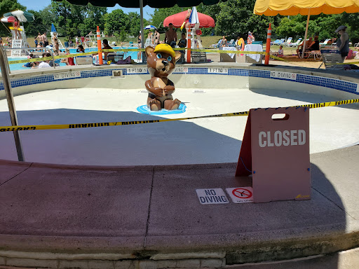 Public Swimming Pool «Reed Road Water Park», reviews and photos, 2000 Hastings Ln, Upper Arlington, OH 43221, USA