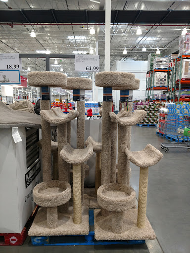 Home Goods Store «At Home», reviews and photos, 4620 Stadium Dr, Kalamazoo, MI 49008, USA