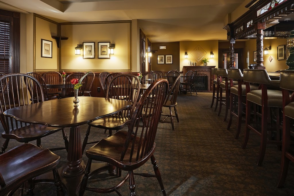 The Tavern at The Holly Inn 28374