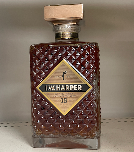 Liquor Store «Happy Liquor Store», reviews and photos, 34-16 31st Ave, Long Island City, NY 11106, USA