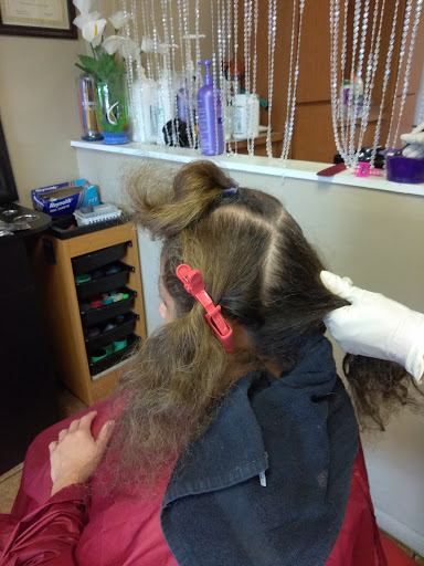 Beauty Salon «Lily Hair & Nail Salon», reviews and photos, 6077 W Atlantic Blvd, Margate, FL 33063, USA