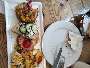 Photo n°32 de Pimprenelle Lyon, Bar à Tartines, Salon de Thé, Brunch Tous les Samedis Et Dimanches à Lyon ()