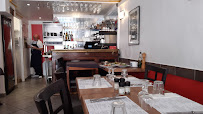 Atmosphère du Restaurant français Restaurant Le Bonaparte à Cassis - n°1